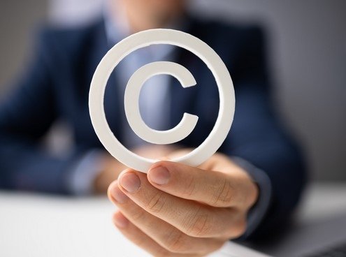 Panduan Lengkap Kasus Merek dan Hak Cipta 